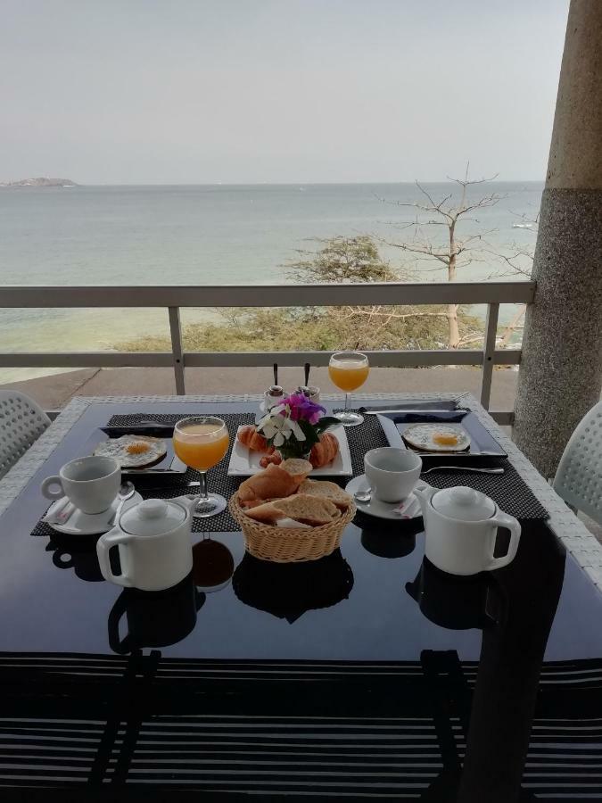 Union Amicale Corse Dakar Hotel Bagian luar foto