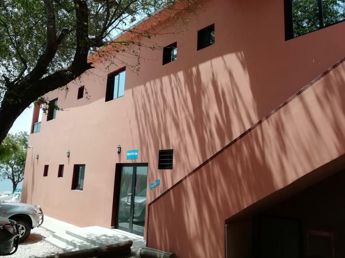 Union Amicale Corse Dakar Hotel Bagian luar foto