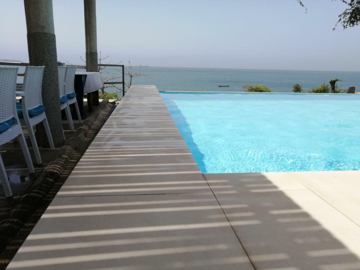 Union Amicale Corse Dakar Hotel Bagian luar foto